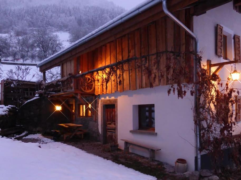 La Grange De Pimberty - Beautiful Apartments 27 Miles From Geneva Vailly Экстерьер фото