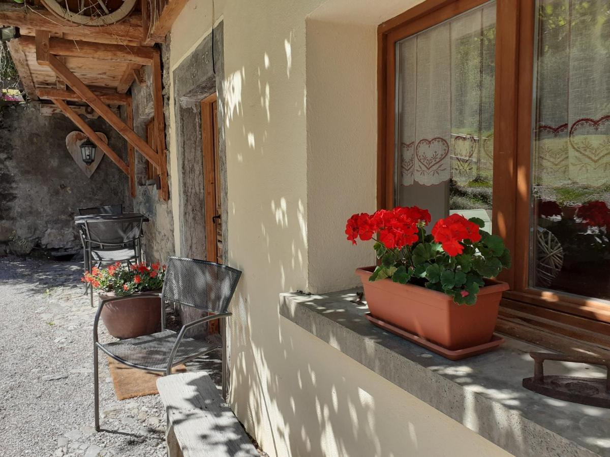 La Grange De Pimberty - Beautiful Apartments 27 Miles From Geneva Vailly Экстерьер фото