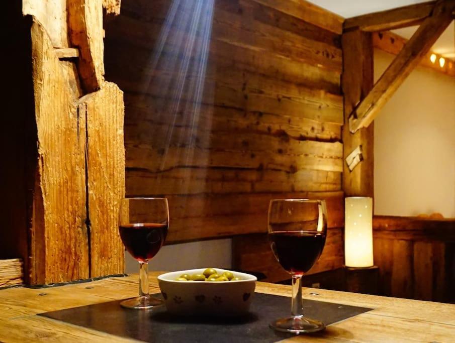 La Grange De Pimberty - Beautiful Apartments 27 Miles From Geneva Vailly Экстерьер фото