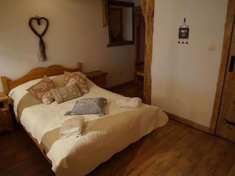 La Grange De Pimberty - Beautiful Apartments 27 Miles From Geneva Vailly Экстерьер фото
